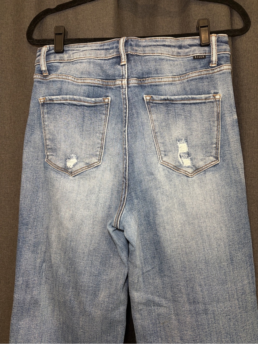 Risen Jeans distressed medium-washed denim pants with frayed raw hem size 13/31 - Picture 6 of 11